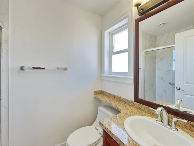 6727 Main Street, Vancouver, BC, V5X 3H4 - 26