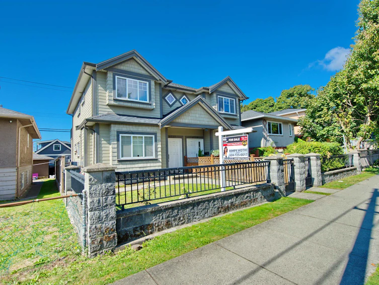 6727 Main Street, Vancouver, BC, V5X 3H4 - 28