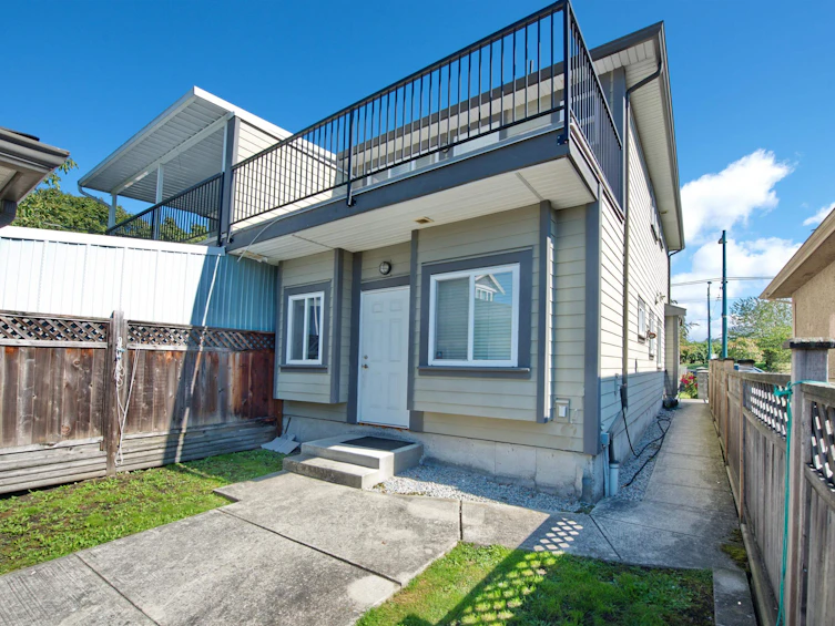 6727 Main Street, Vancouver, BC, V5X 3H4 - 33