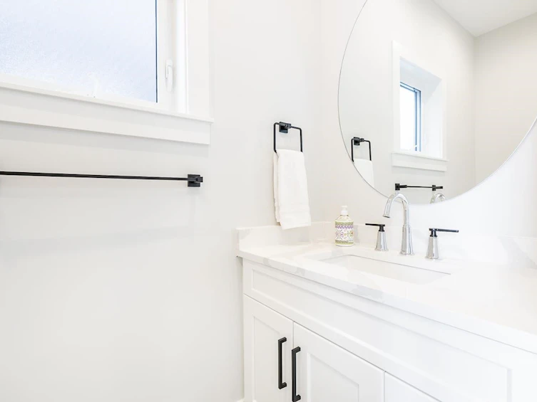 4907A 53 Street, Delta, BC, V4K 2Z3 - 14