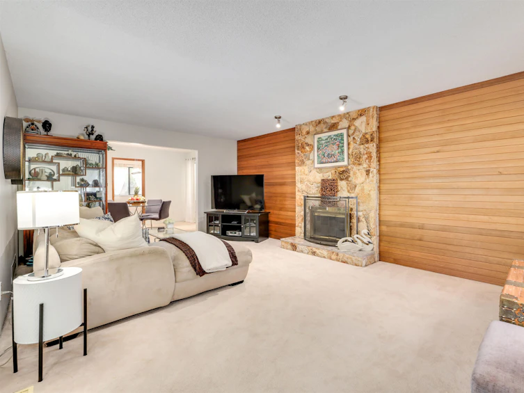5231 Hollycroft Drive, Richmond, BC, V7E 5B7 - 2