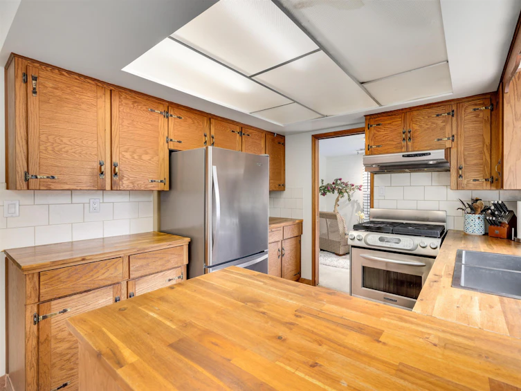 5231 Hollycroft Drive, Richmond, BC, V7E 5B7 - 11