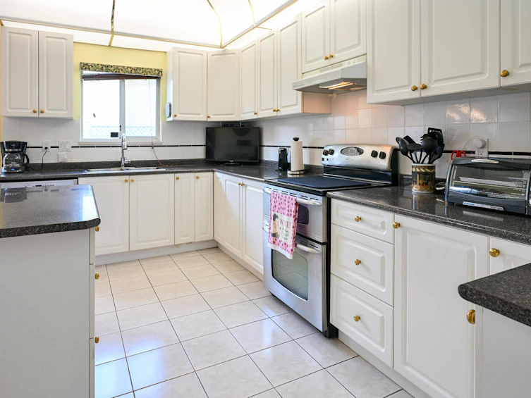 6388 Sunrise Lane, Delta, BC, V4K 5A3 - 9