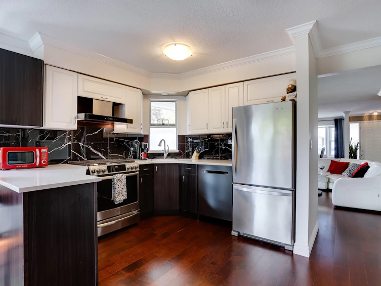 103-14280 19a Avenue, Surrey, BC, V4A 8W2 - 14