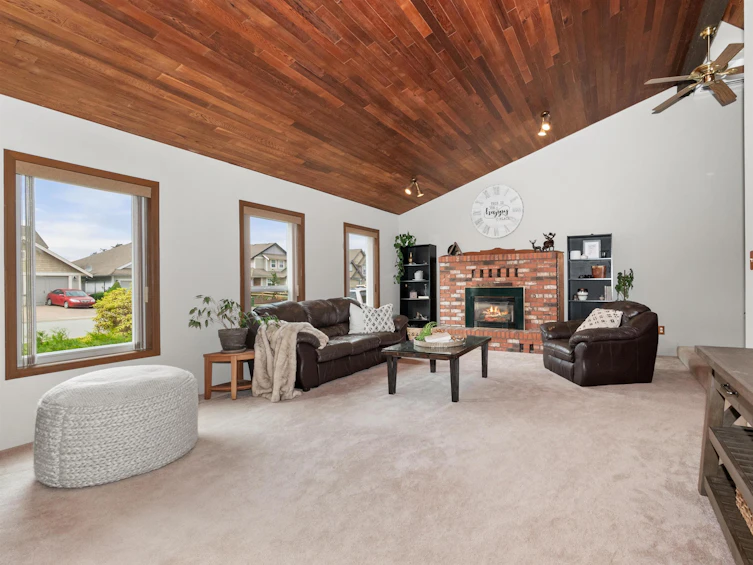 6684 School Lane, Chilliwack, BC, V2R 2C7 - 2