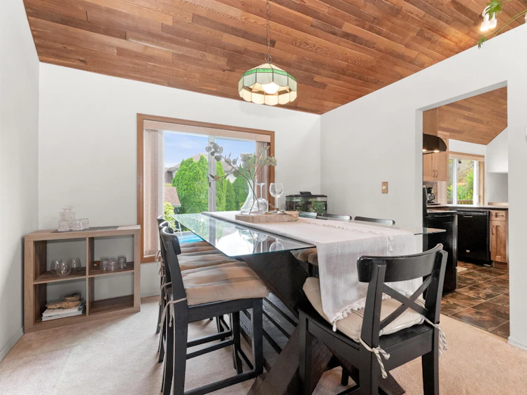 6684 School Lane, Chilliwack, BC, V2R 2C7 - 6