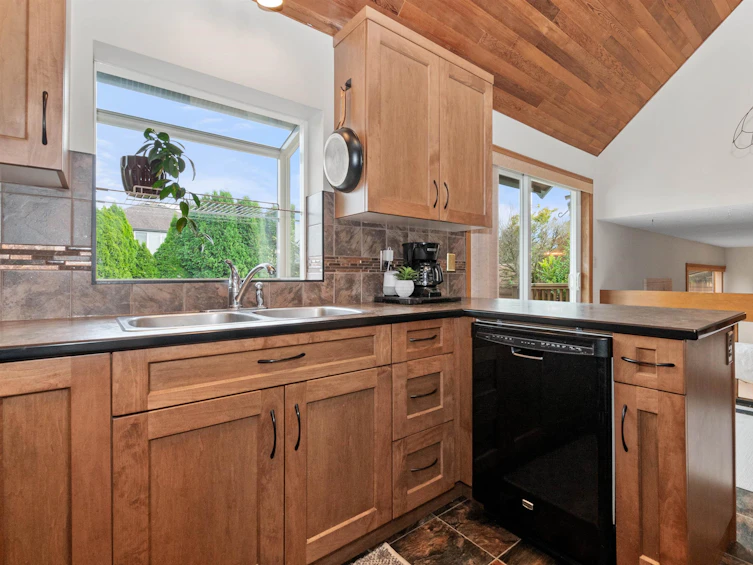 6684 School Lane, Chilliwack, BC, V2R 2C7 - 9