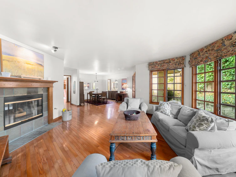1635 Draycott Road, North Vancouver, BC, V7J 1W3 - 6