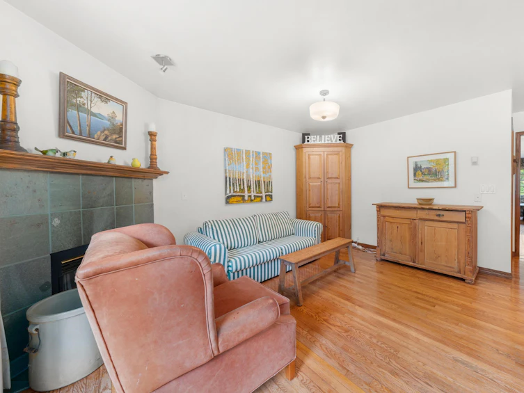 1635 Draycott Road, North Vancouver, BC, V7J 1W3 - 19