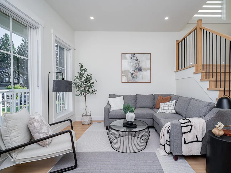 2265 Lobb Avenue, Port Coquitlam, BC, V3C 1M5 - 3