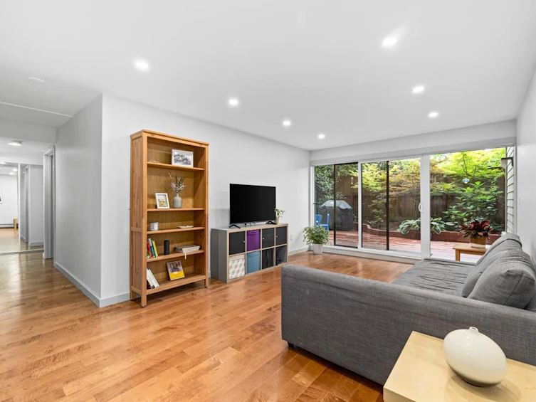 104-1066 E 8th Avenue, Vancouver, BC, V5T 1T9 - 5