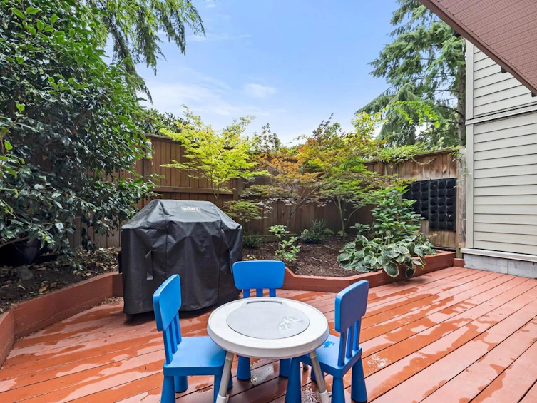 104-1066 E 8th Avenue, Vancouver, BC, V5T 1T9 - 12