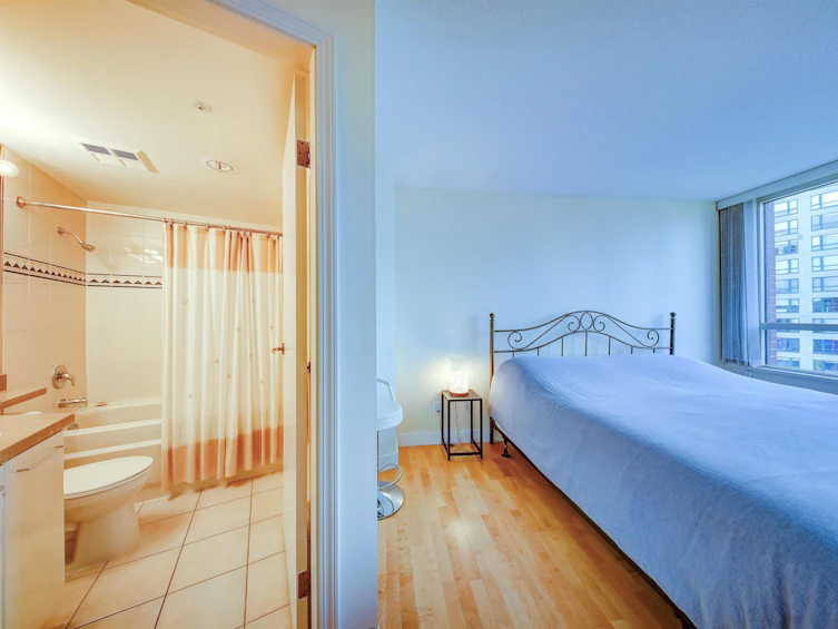 12E-199 Drake Street, Vancouver, BC, V6Z 2T9 - 19