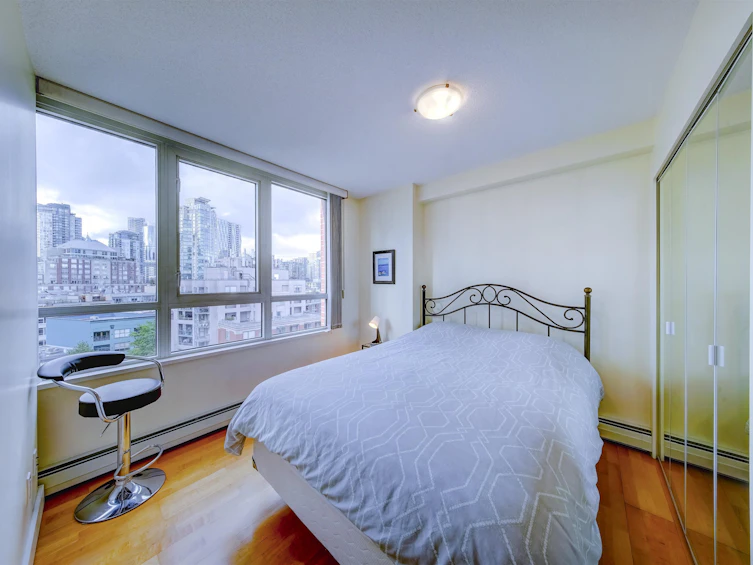 12E-199 Drake Street, Vancouver, BC, V6Z 2T9 - 15