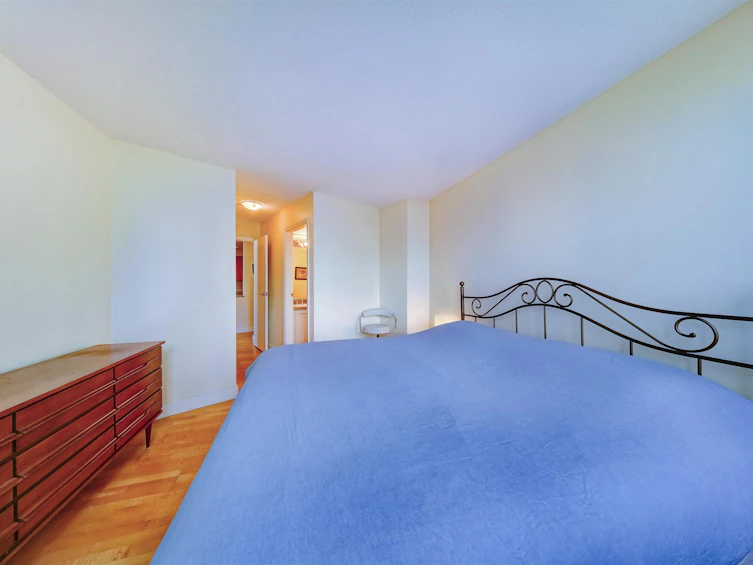 12E-199 Drake Street, Vancouver, BC, V6Z 2T9 - 18