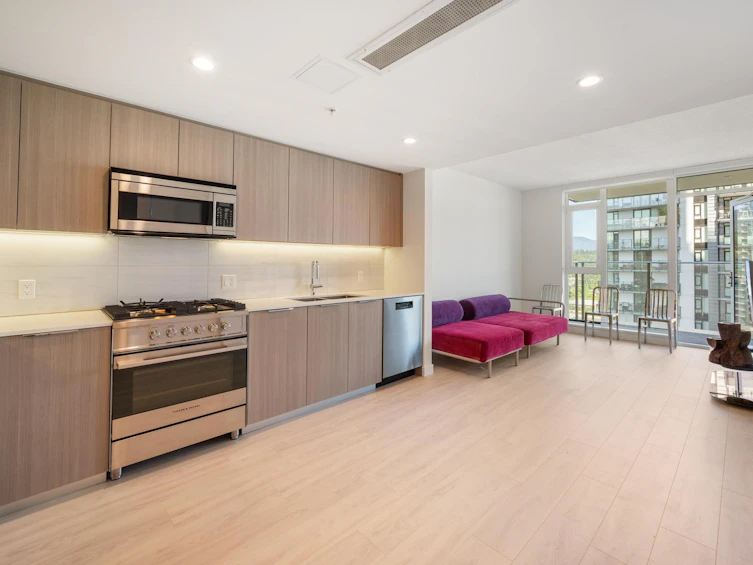 1202-1401 Hunter, North Vancouver, BC, V7J 0E2 - 2