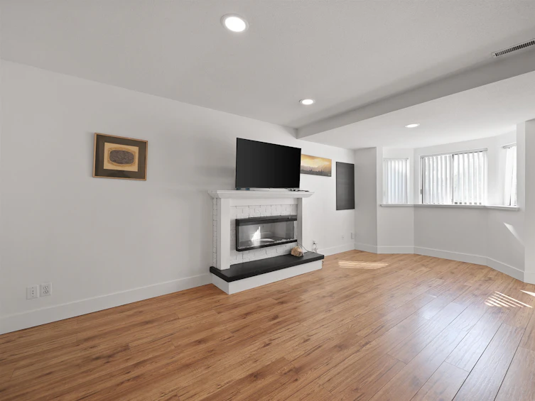 684 Wilding Place, North Vancouver, BC, V7N 4J2 - 24