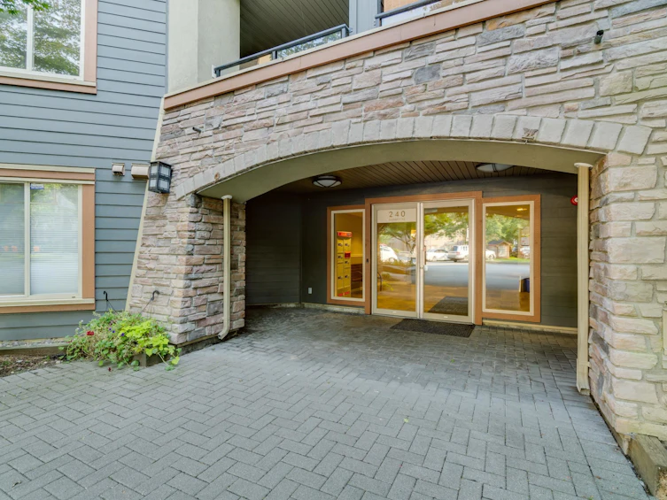 3201-240 Sherbrooke Street, New Westminster, BC, V3L 0A4 - 4