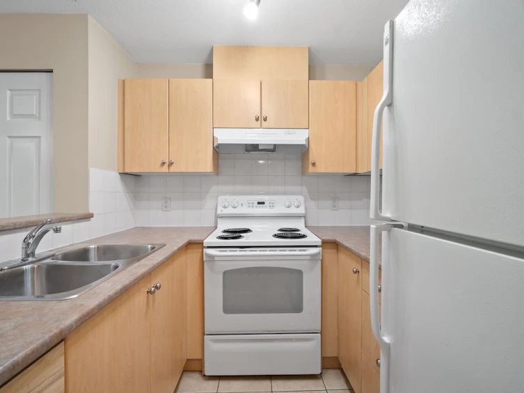 3201-240 Sherbrooke Street, New Westminster, BC, V3L 0A4 - 6