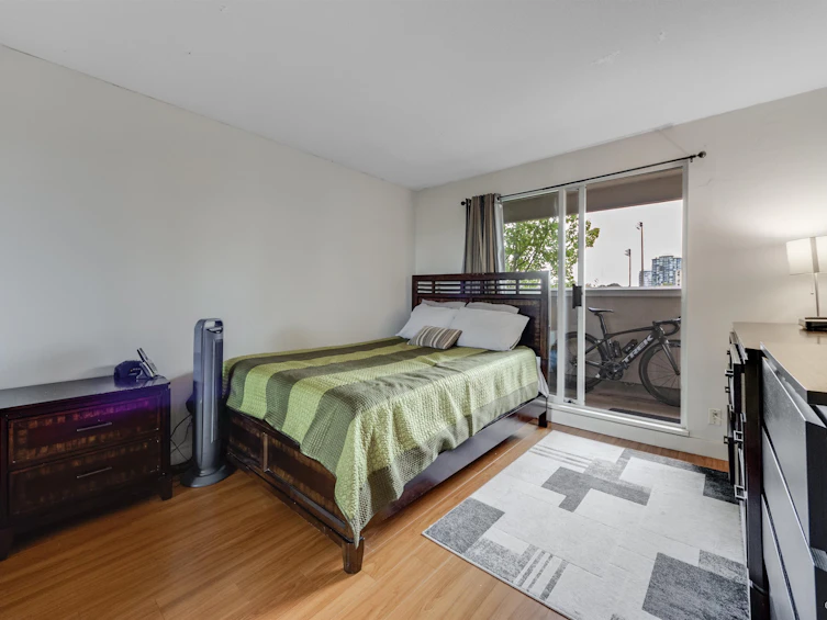 409-10533 University Drive, Surrey, BC, V3T 5T7 - 11