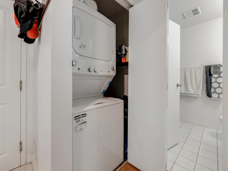 409-10533 University Drive, Surrey, BC, V3T 5T7 - 16