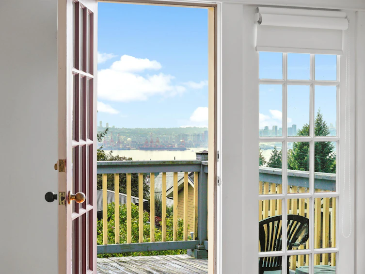 155 E Windsor Road, North Vancouver, BC, V7N 1J9 - 20