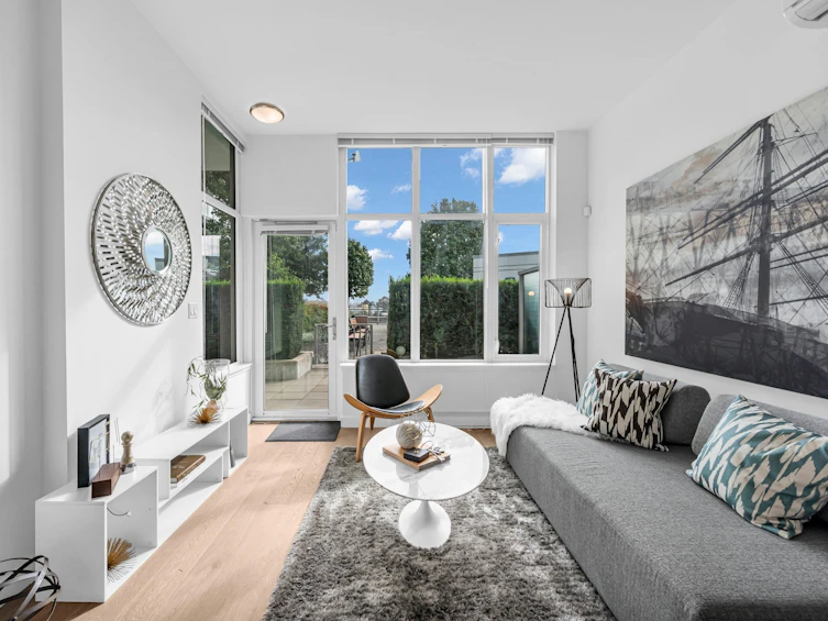 TH05-200 Nelson's Crescent, New Westminster, BC, V3L 0H4 - 7