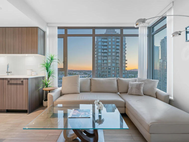 2106-2388 Madison Avenue, Burnaby, BC, V5C 0K8 - 3