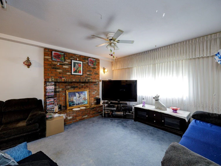 635 E Keith Road, North Vancouver, BC, V7L 1W4 - 11