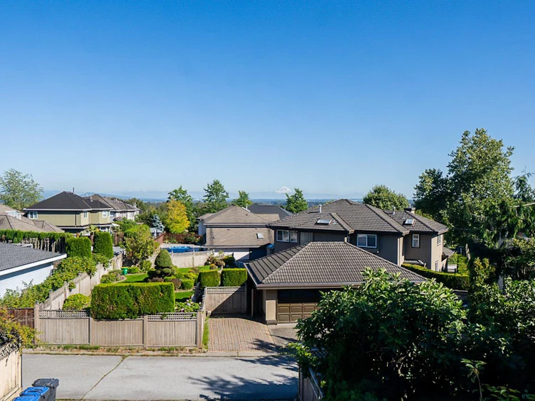 858 Citadel Drive, Port Coquitlam, BC, V3C 6B1 - 14