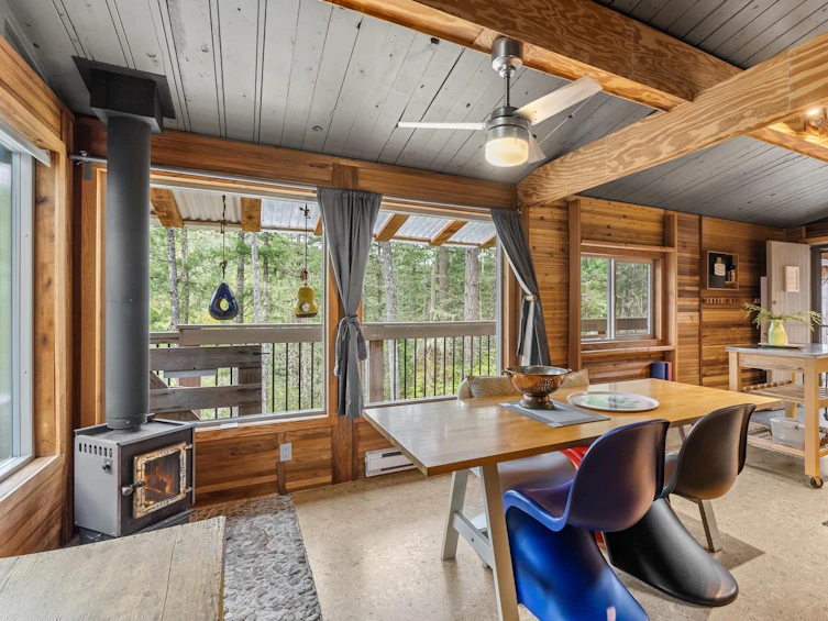 9752 Secret Road, Halfmoon Bay, BC, V7Z 1G1 - 26