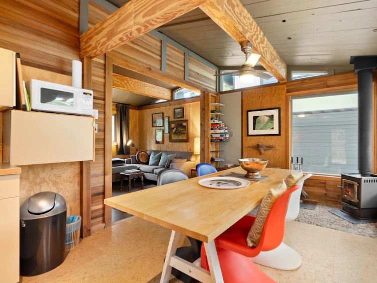 9752 Secret Road, Halfmoon Bay, BC, V7Z 1G1 - 28