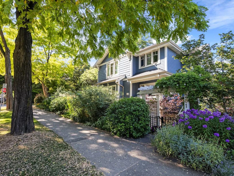 281 W 13th Avenue, Vancouver, BC, V5Y 1W1 - 3