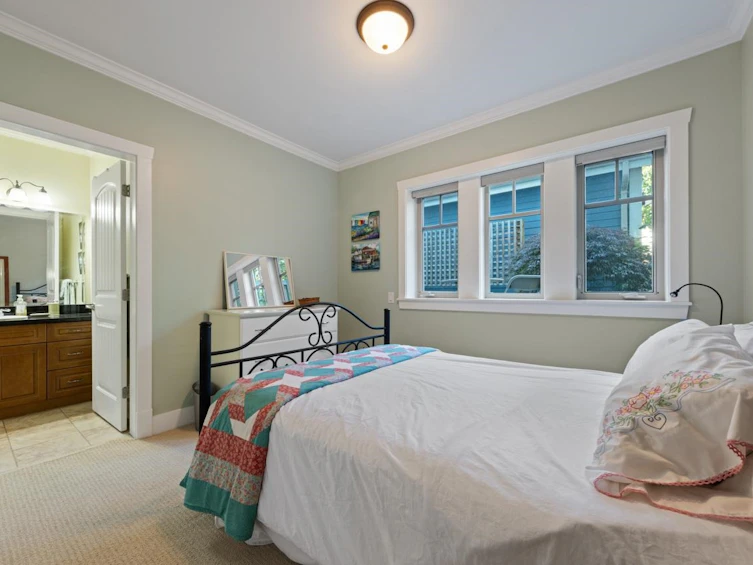 281 W 13th Avenue, Vancouver, BC, V5Y 1W1 - 18