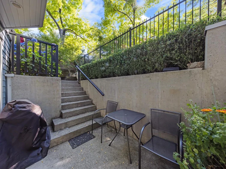 281 W 13th Avenue, Vancouver, BC, V5Y 1W1 - 24