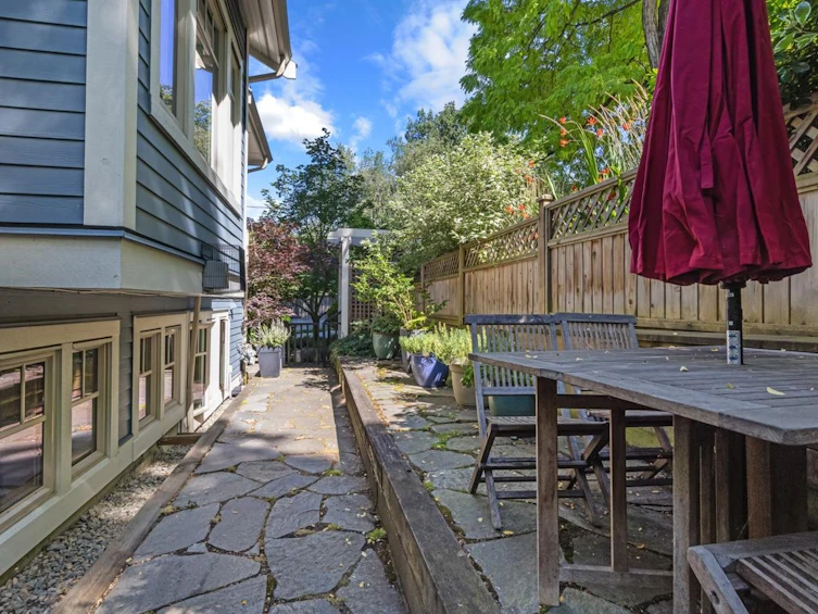 281 W 13th Avenue, Vancouver, BC, V5Y 1W1 - 27
