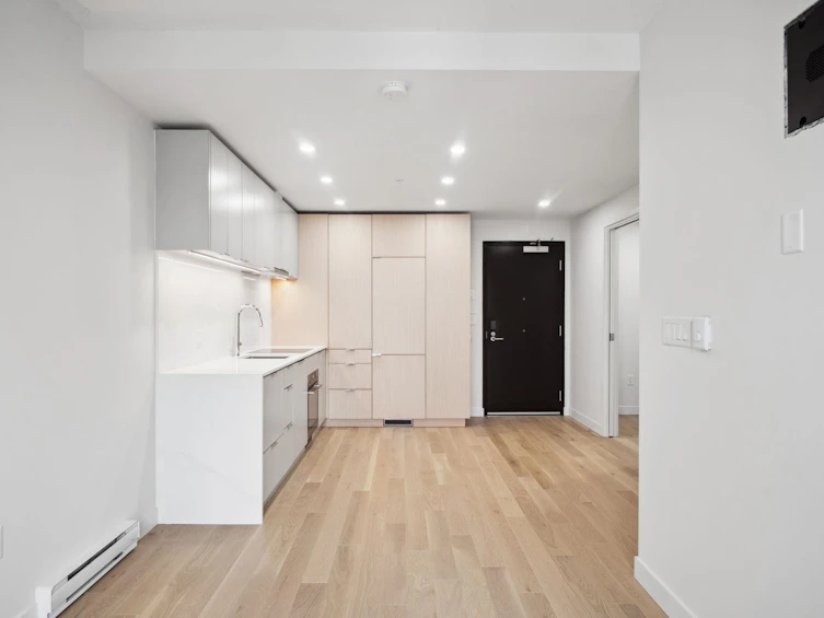502-239 Keefer Street, Vancouver, BC, V6A 1X6 - 5