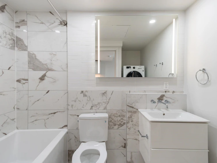 502-239 Keefer Street, Vancouver, BC, V6A 1X6 - 13
