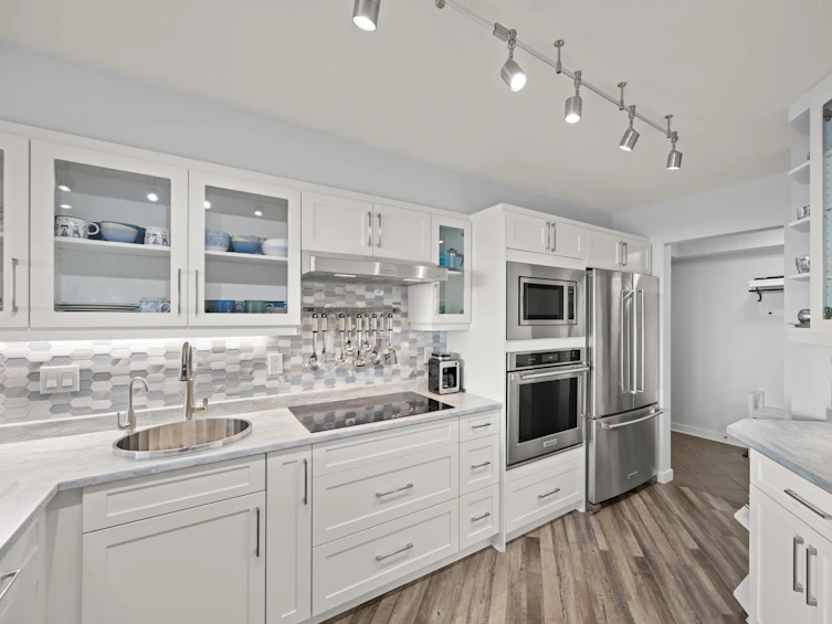 1401-1245 Quayside Drive, New Westminster, BC, V3M 6J6 - 7