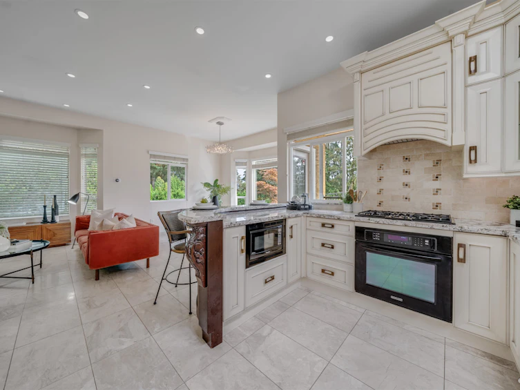1165 Deep Cove Road, North Vancouver, BC, V7G 1S4 - 8