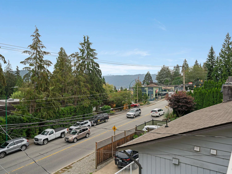 1165 Deep Cove Road, North Vancouver, BC, V7G 1S4 - 27