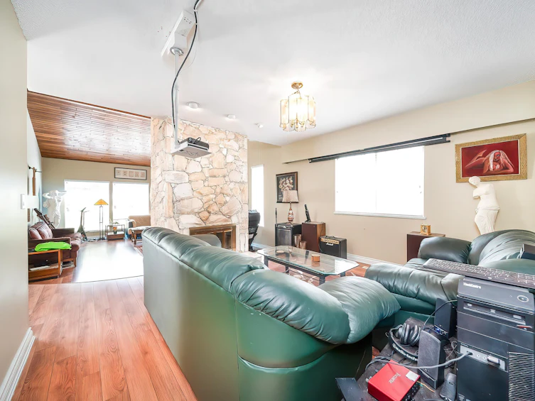 6131 No. 2 Road, Richmond, BC, V7C 3L3 - 8