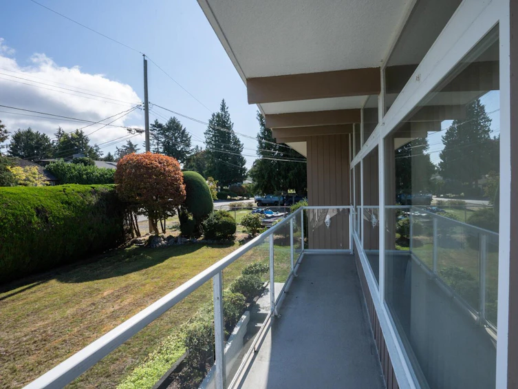 305 54a Street, Delta, BC, V4M 3J2 - 10