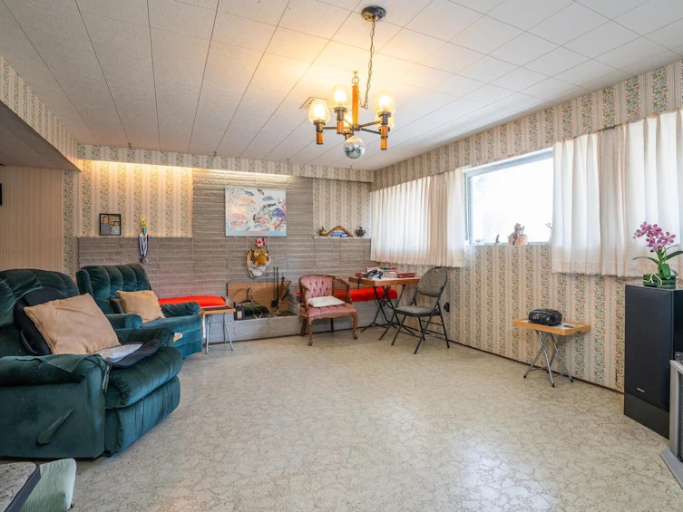 305 54a Street, Delta, BC, V4M 3J2 - 18