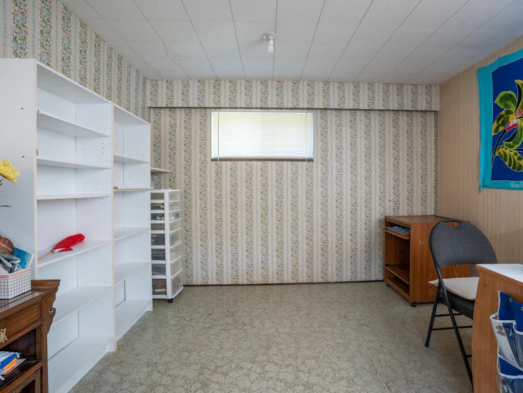 305 54a Street, Delta, BC, V4M 3J2 - 19