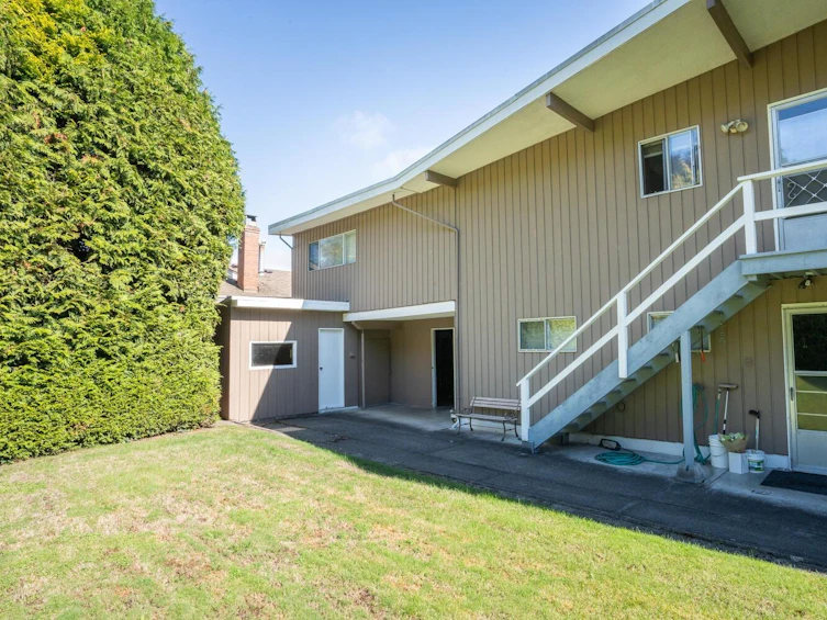 305 54a Street, Delta, BC, V4M 3J2 - 25