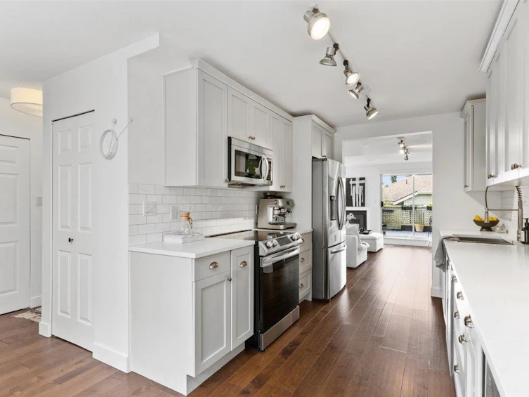 429 St. Andrews Avenue, North Vancouver, BC, V7L 4S7 - 10