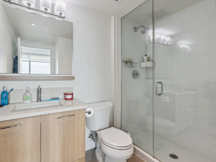 2102-258 Nelson's Court, New Westminster, BC, V3L 0J9 - 14