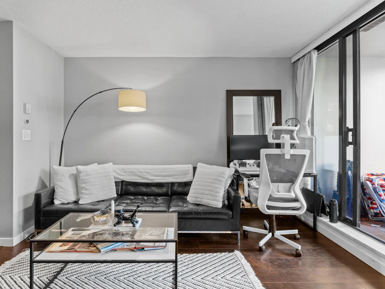 1111-933 Hornby Street, Vancouver, BC, V6Z 3G4 - 5