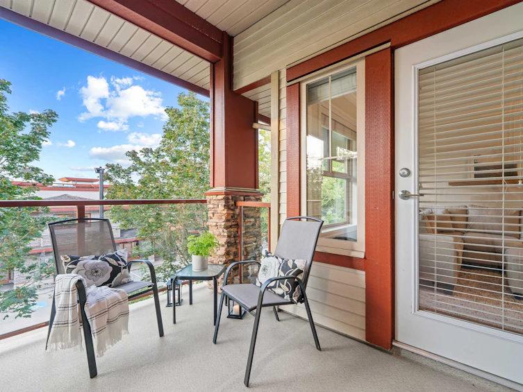 310-3355 Rosemary Heights Drive, Surrey, BC, V3Z 2H5 - 23